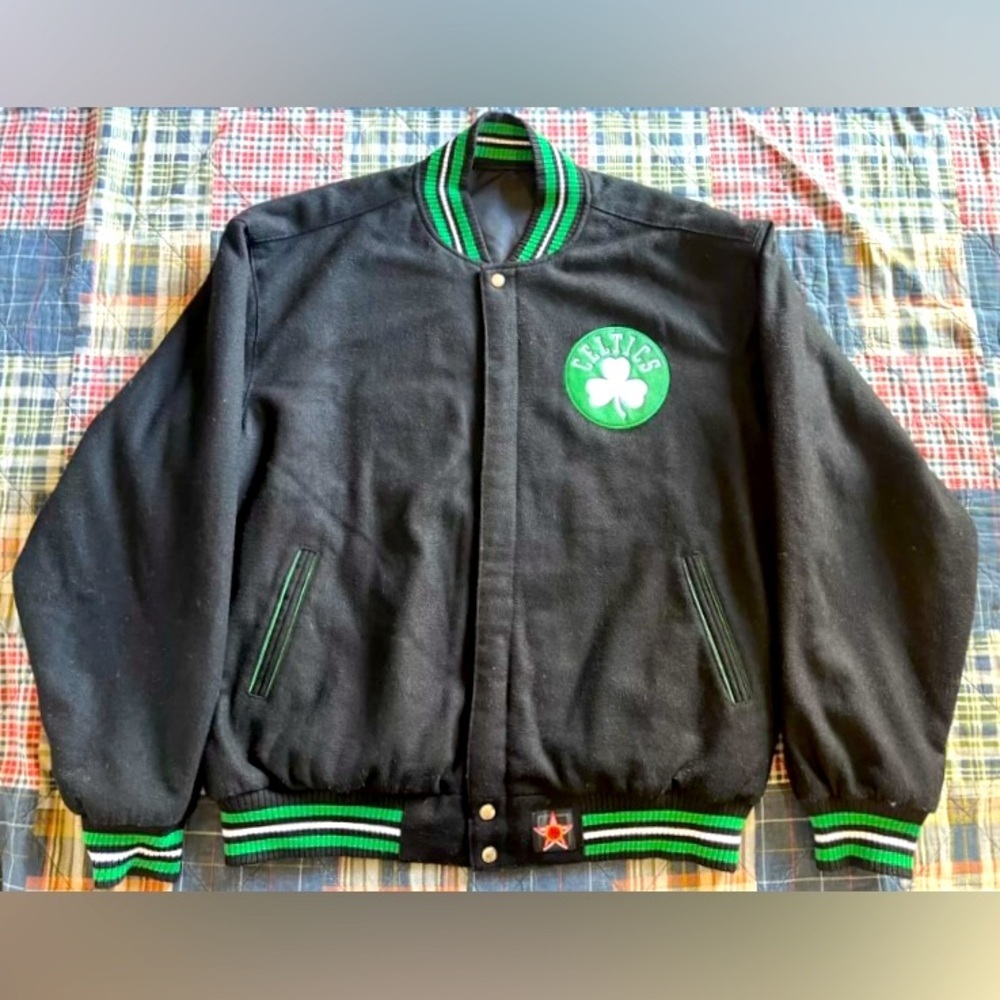 NBA Boston Celtics Embroidered Wool Blend Reversible Jacket JH Design Men’s Sz L